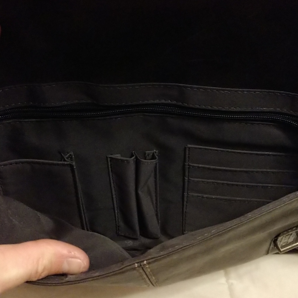 Briefcase - Picture 2 of 5